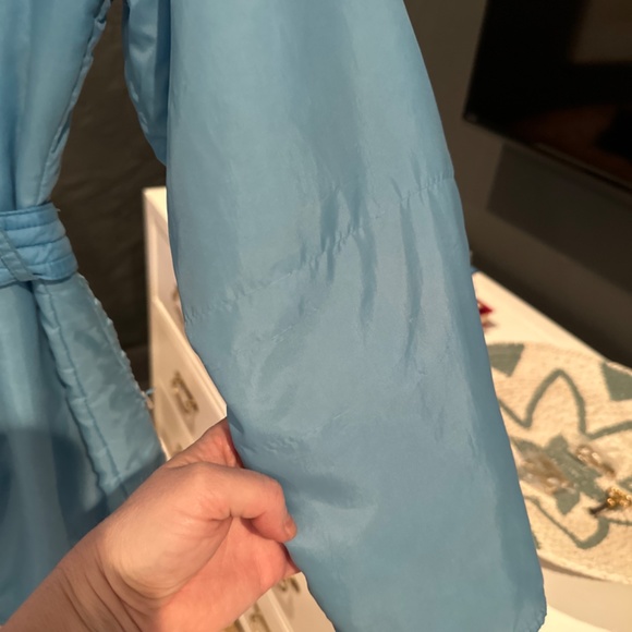 Vintage powder blue belted nylon ski jacket - Picture 7 of 8